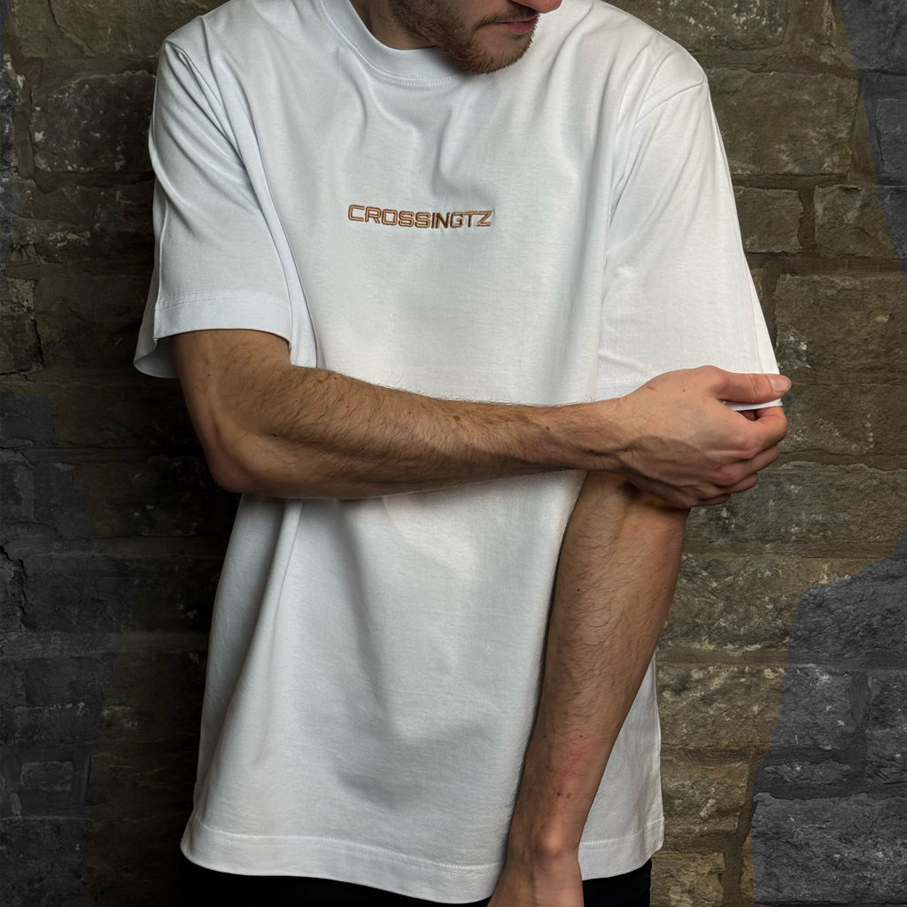 MURAL SPELLOUT - White